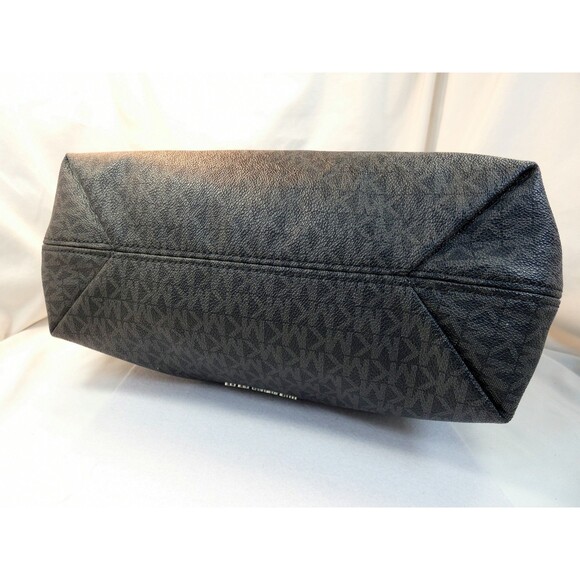 Michael Kors Medium Leather Jet Set Chain Messenger Bag Excellent - Picture 5 of 8